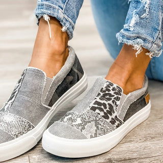 Women Canvas Shoes Fashion Snake Printed Luxury Flats Shoes alodia store