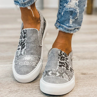 Women Canvas Shoes Fashion Snake Printed Luxury Flats Shoes alodia store