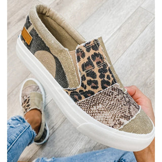Women Canvas Shoes Fashion Snake Printed Luxury Flats Shoes alodia store