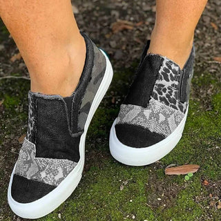 Women Canvas Shoes Fashion Snake Printed Luxury Flats Shoes alodia store