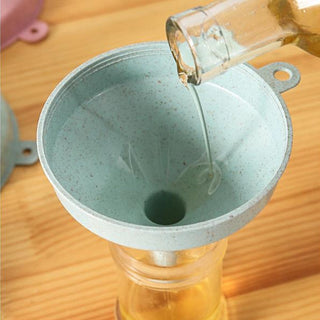 1pc Plastic Funnel Kitchen Oil and Wine Liquid Dispenser Funnel Large Caliber Can Be Hung Funnel Kitchen Tools Funnel Alodia Store