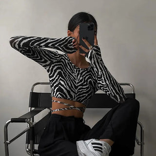 2023 Sexy Backless Lace ups Pullover Tees Women Autumn Black O-neck Slim Longsleeve Short T-Shirt Alodia Store