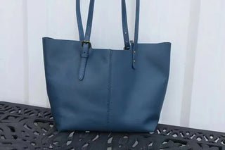 Women's bag 2021 new big bag fashion classic first layer cowhide one-shoulder commuter handbag ALODIA STORE