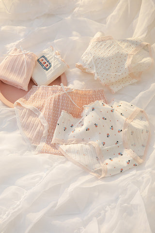WomeN Cotton Underwear Lovely Girl Bow Panties Sexy Lace Panties Mid Waist Seamless Comfort Briefs Female Lingerie ALODIA STORE